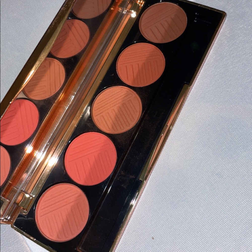 eyeshadow palette